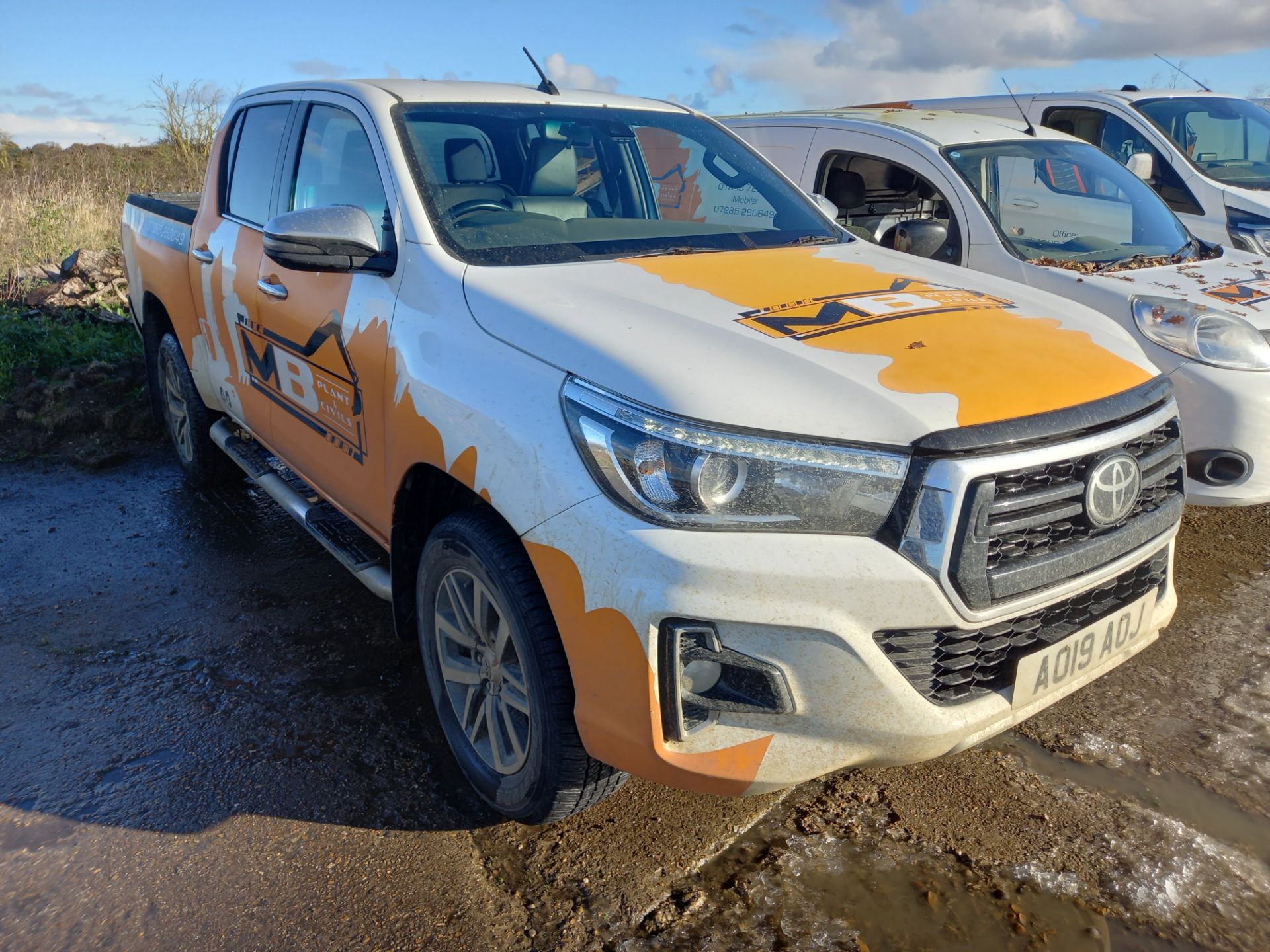 2019 Toyota Hilux Invincible X Double Cab Pick-Up Truck - Image 2 of 8