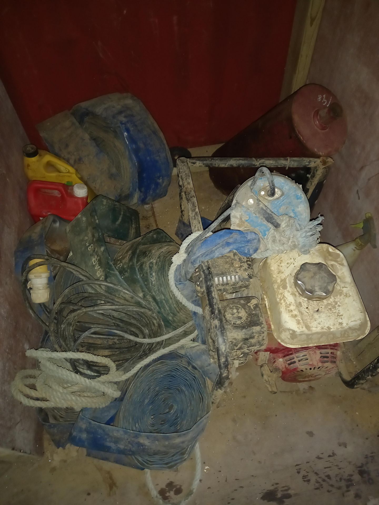 Loose & Removable Contents of Cabinet (not including lots 74 + 75) - Image 6 of 7