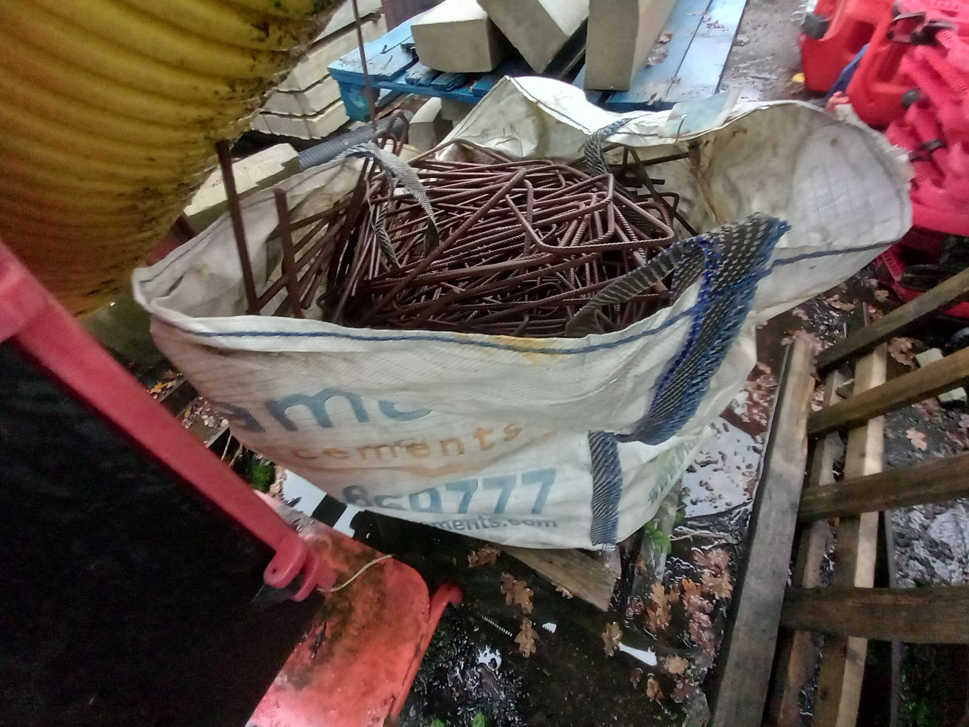 3x Builders Bags containing Cut & Bend Steel - Image 2 of 2