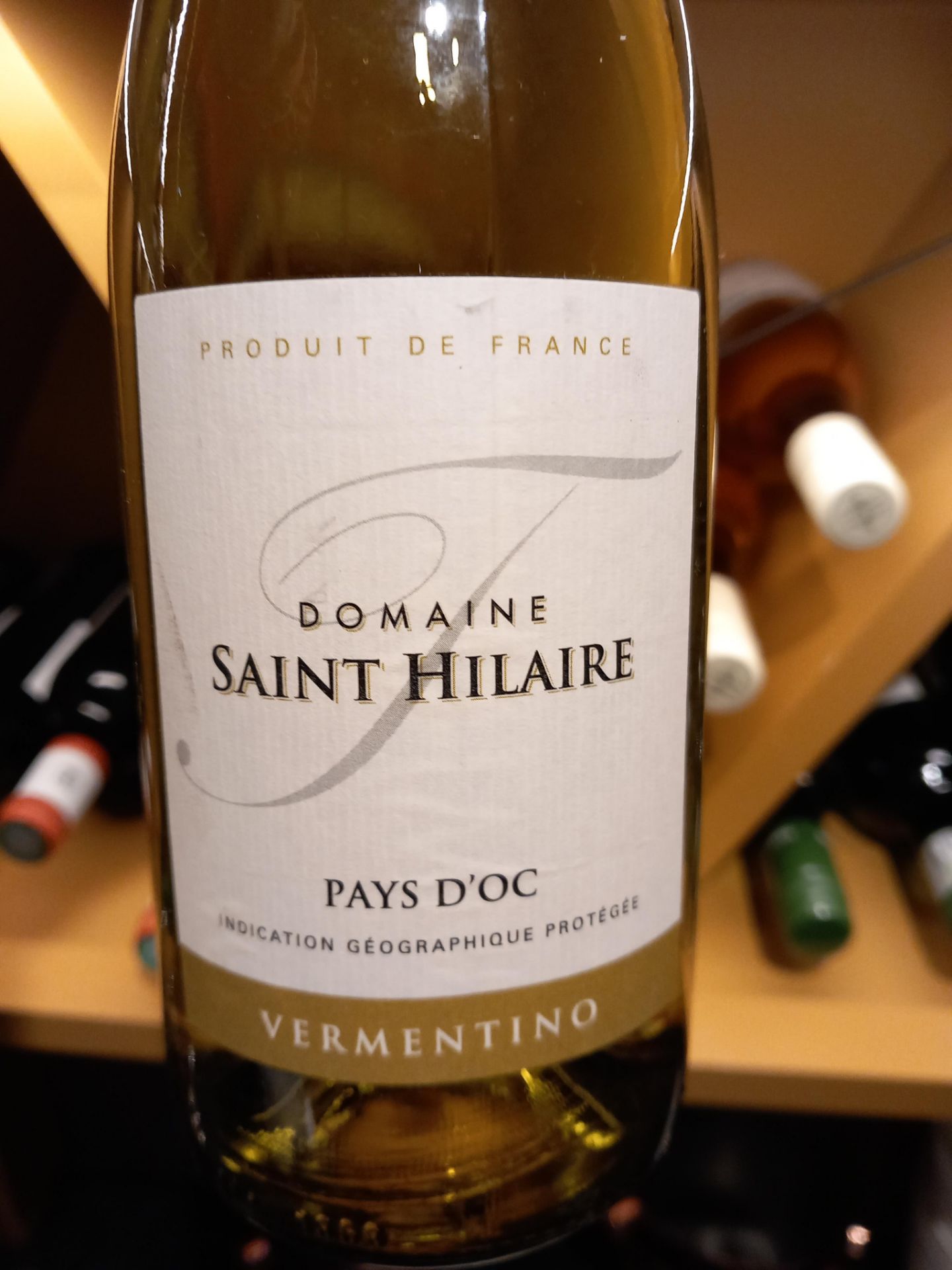 9x Saint Hilaire Pays D'oc Vermentino & 7x Tagaro Pinataro Primitivo Di Manduria 2017 red - Image 4 of 6