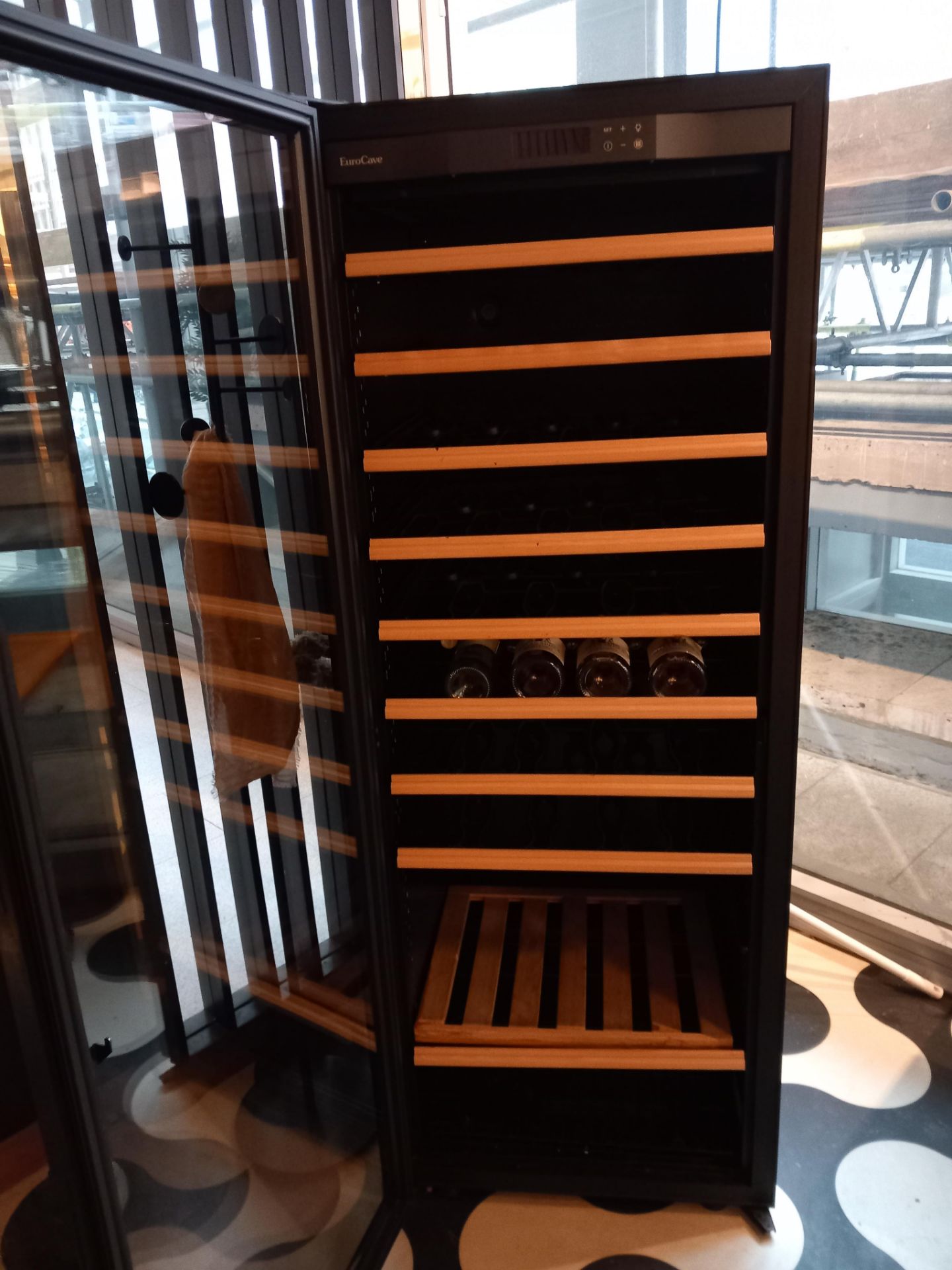 Eurocave Viellitheque 283V2 wine chiller s/n 10382 - Image 3 of 6