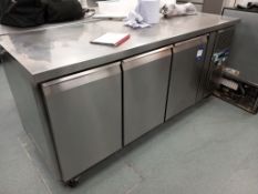 Prodis GRN-C3R stainless steel triple door counter