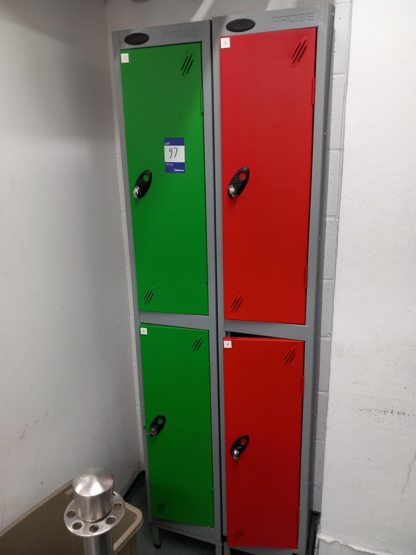 6 Probe Activ double door lockers