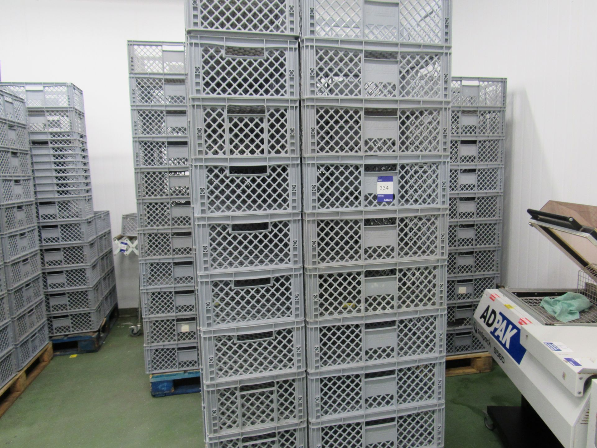 Large quantity of plastic Aver baskets to 3 pallet - Image 2 of 2