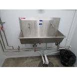 Stainless steel JK55 knee operated sink