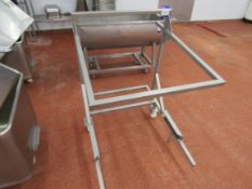 Stainless steel tote bin tipper/wash down