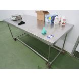 Mobile stainless steel prep table 1860 x 870mm