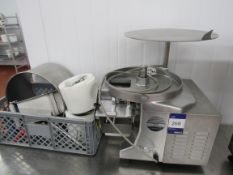 ABM F200 burger former 240v Serial number 4197, Ye