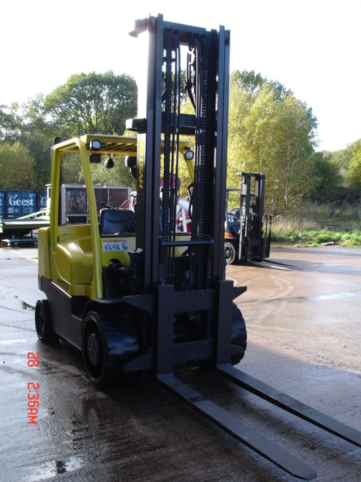 HYSTER COMPACT 7 TON FORKLIFT - Image 4 of 7