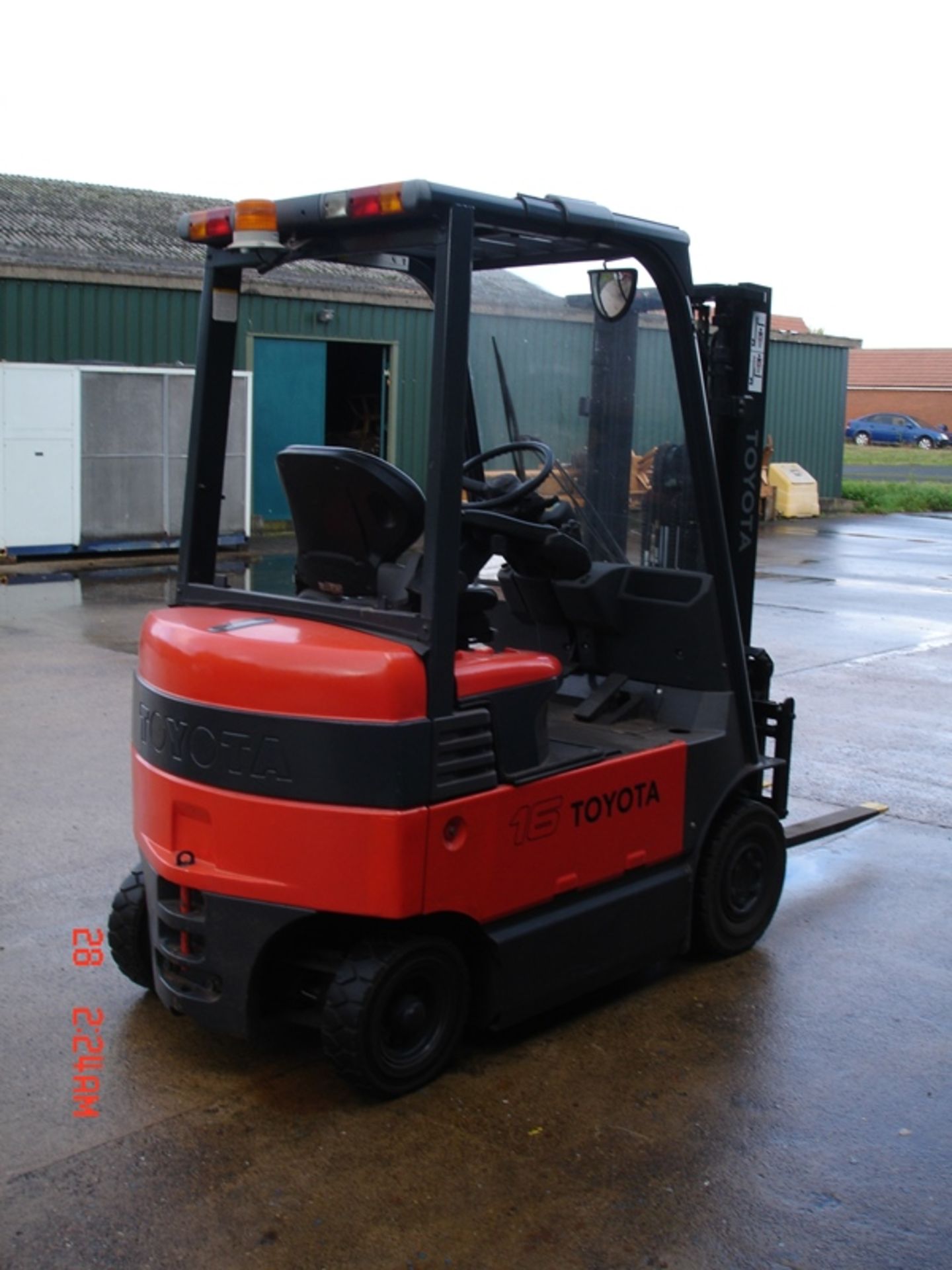 TOYOTA 1.6 TON ELECTRIC FORKLIFT - Image 3 of 7