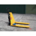 RECORD ELECTRIC HIGH LIFT PALLET MOVER