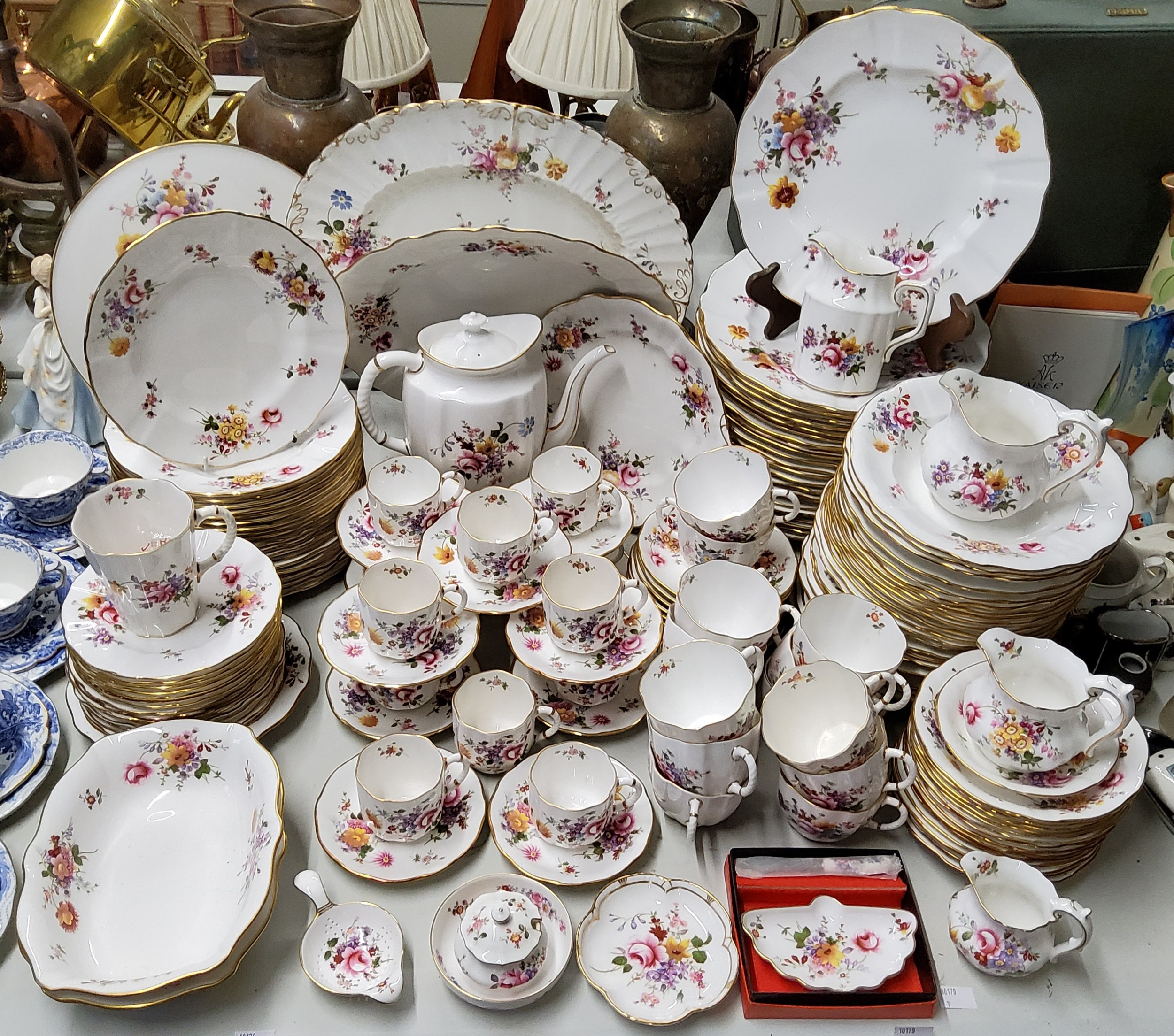 A comprehensive Royal Crown Derby Derby Posies pattern part dinner, tea & coffee service