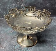 A silver tazza, pierced with  fretwork , 12cm high, Harrison Brothers & Howson, Sheffield, 1926 300g