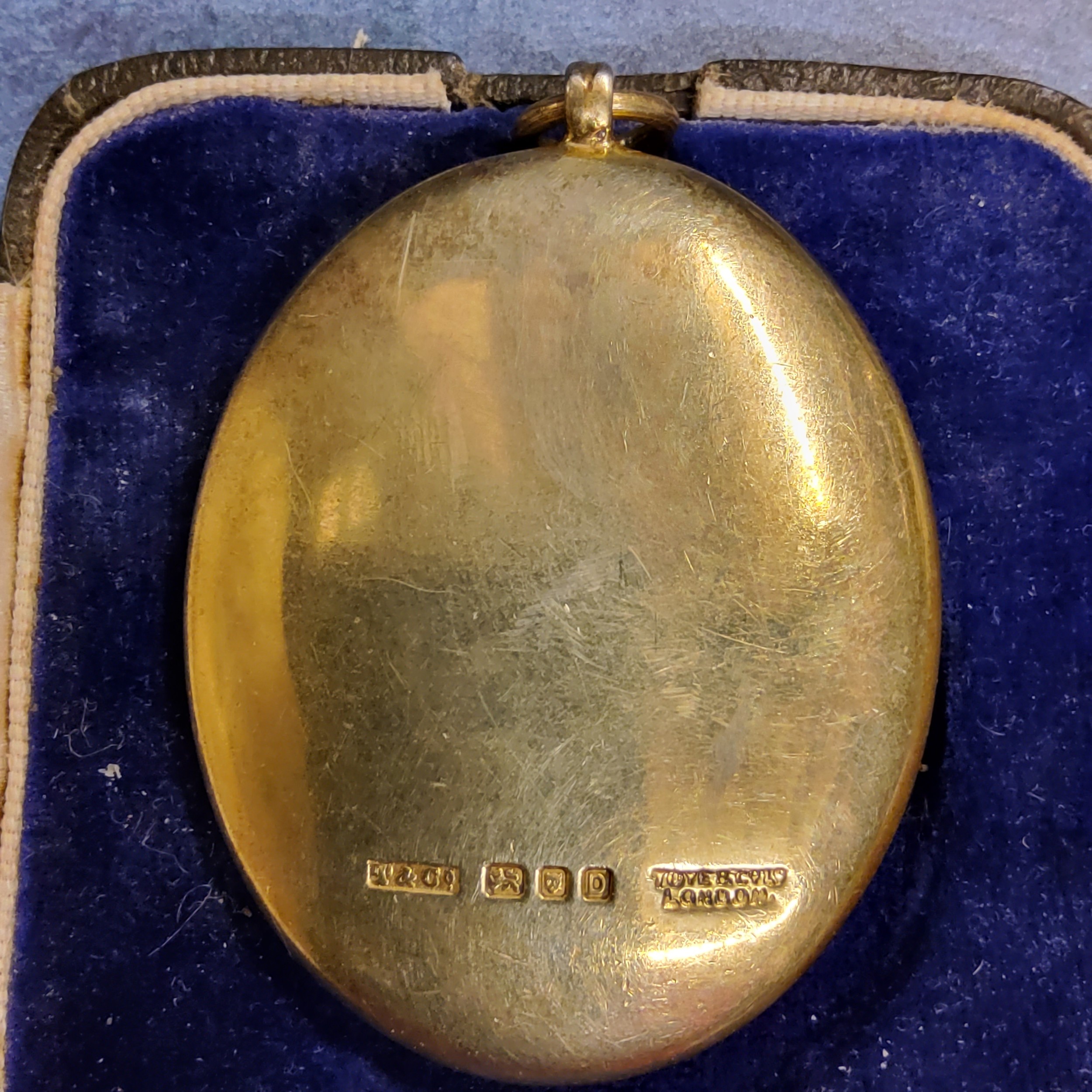 A silver gilt and blue enamel Derbyshire Provincial Grand Deacon Masonic collar jewel/medallion, - Image 3 of 6