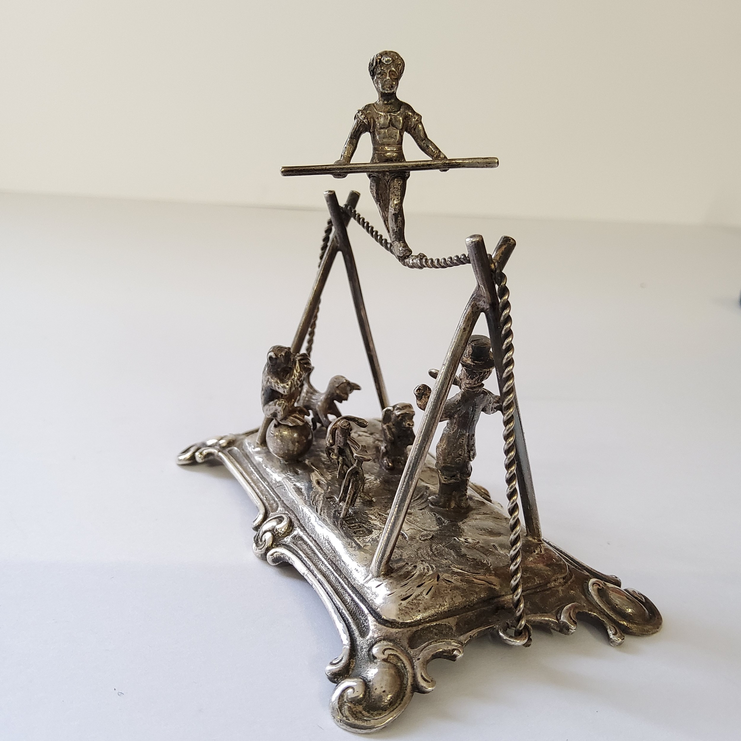 A good Dutch silver miniature diorama of a circus & ringmaster including trapeze artist, a - Image 3 of 4