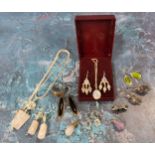 Costume Jewellery - a silver and moonstone necklace and earring set; a contemporary silver and