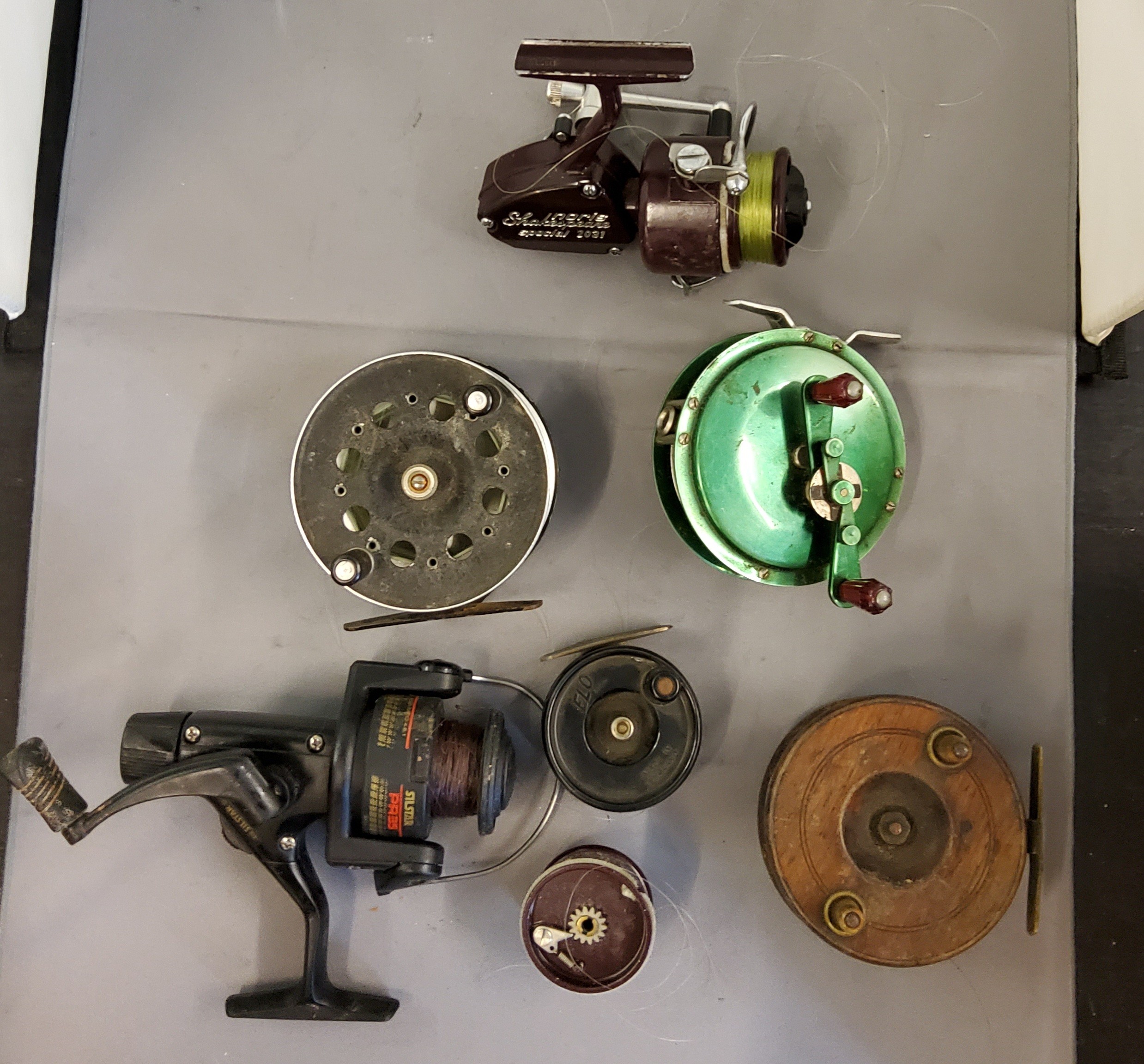 Fishing Reels - a Noris Shakespeare Special 2031;  a Silstar PR35;  a French reel; ELO;  others