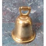 A silver table bell, Deakin and Francis, Birmingham 1928, 3.9toz