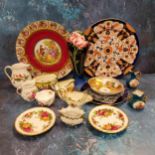 Ceramics - a pair of Royal Albert Old Country Roses pin dishes;   Hammersely sugar bowl and milk