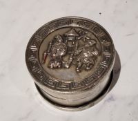A Chinese silver circular sealing wax box, the cover cast with figures, 4.5cm diam, seal mark