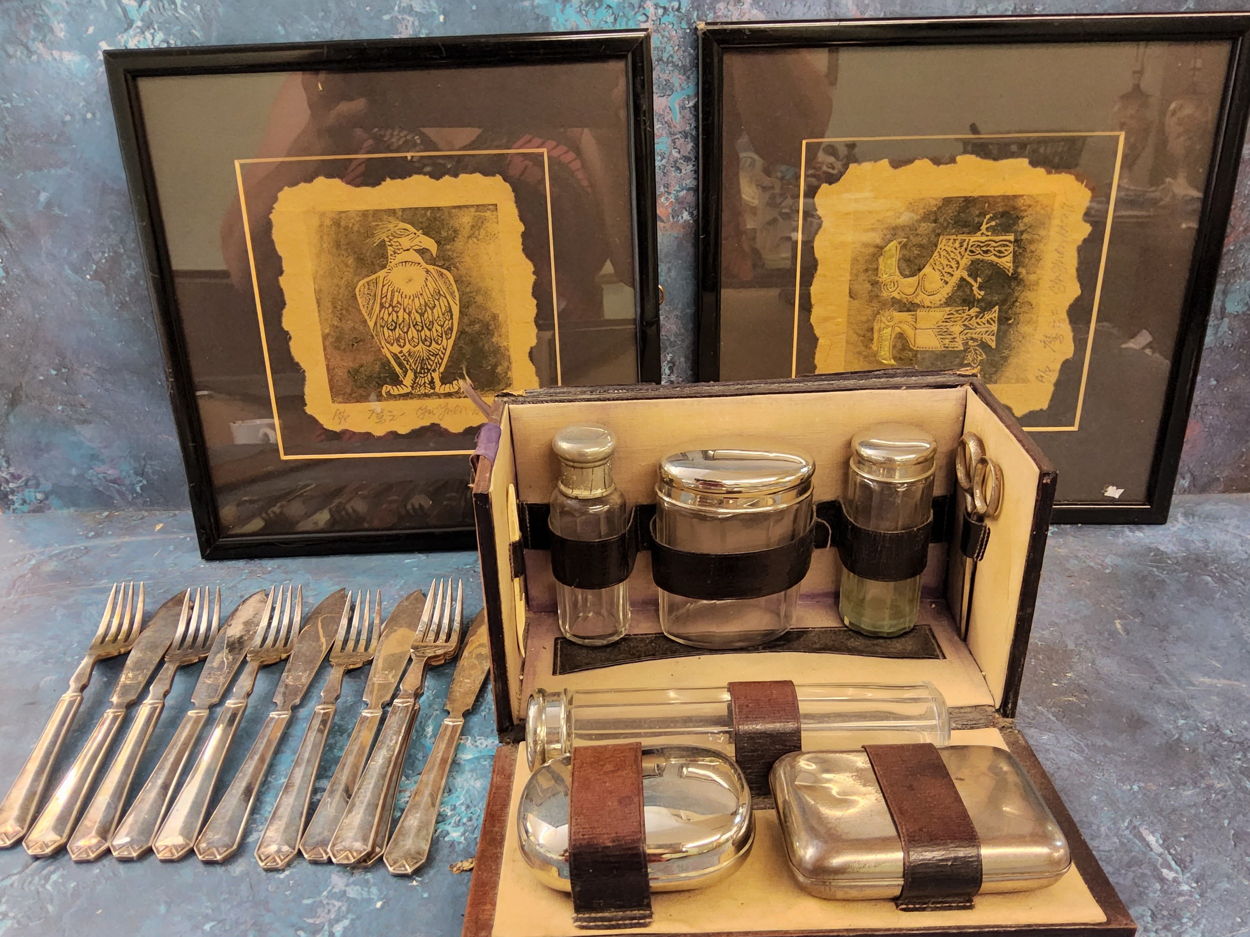 A gentleman's dressing case, plated mounts, morocco case;  fish knives and forks;  etc