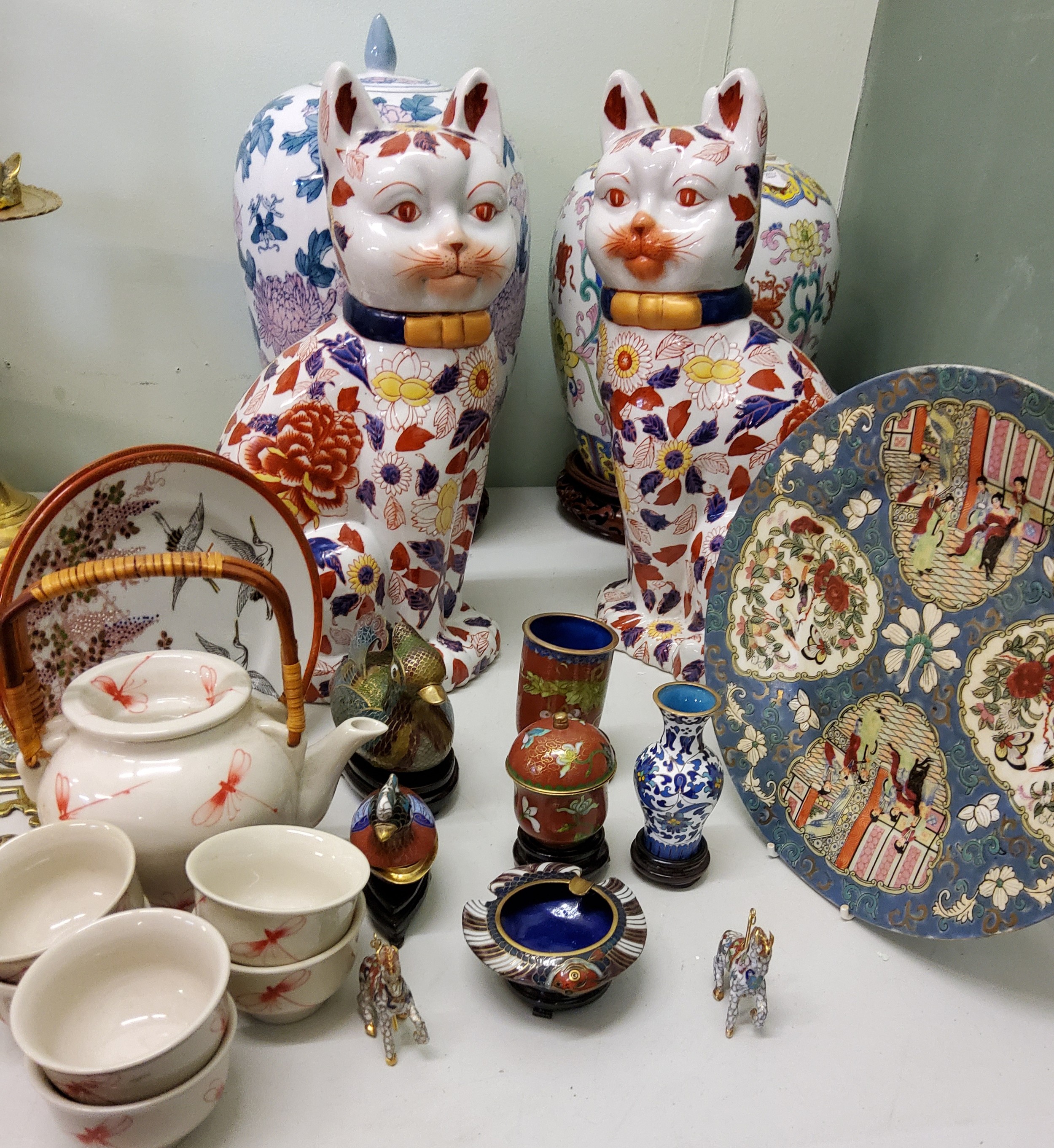 A large pair of Chinese Imari cats, 20th century;  large Chinese ginger jar and cover;  cloisonne - Image 2 of 2