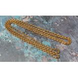 A Victorian 9ct gold faceted belcher muff/guard chain, double ended lobster claw clasp, stamped 9ct,
