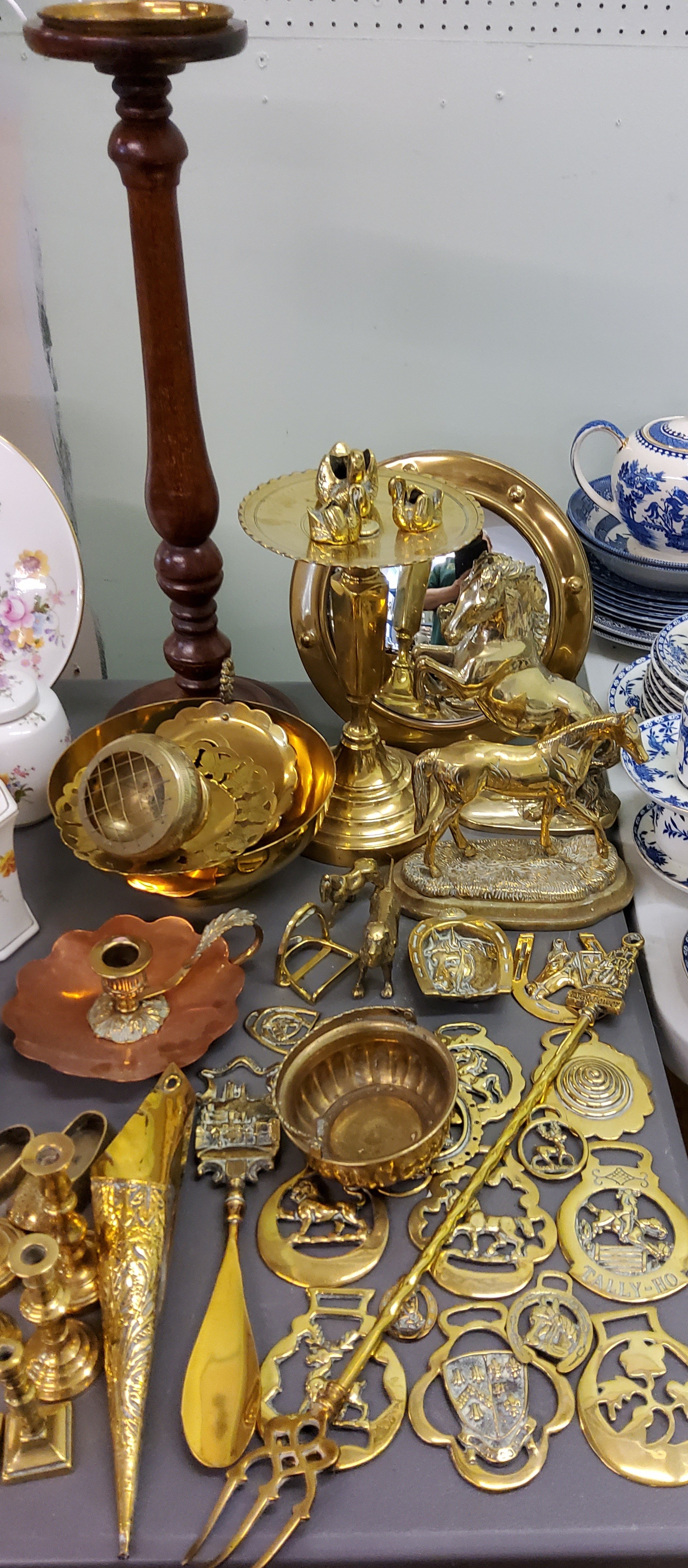 Metal Ware - Horse brasses;  taper sticks;  horse models;  bowls, mirrors, a wrought iron and copper