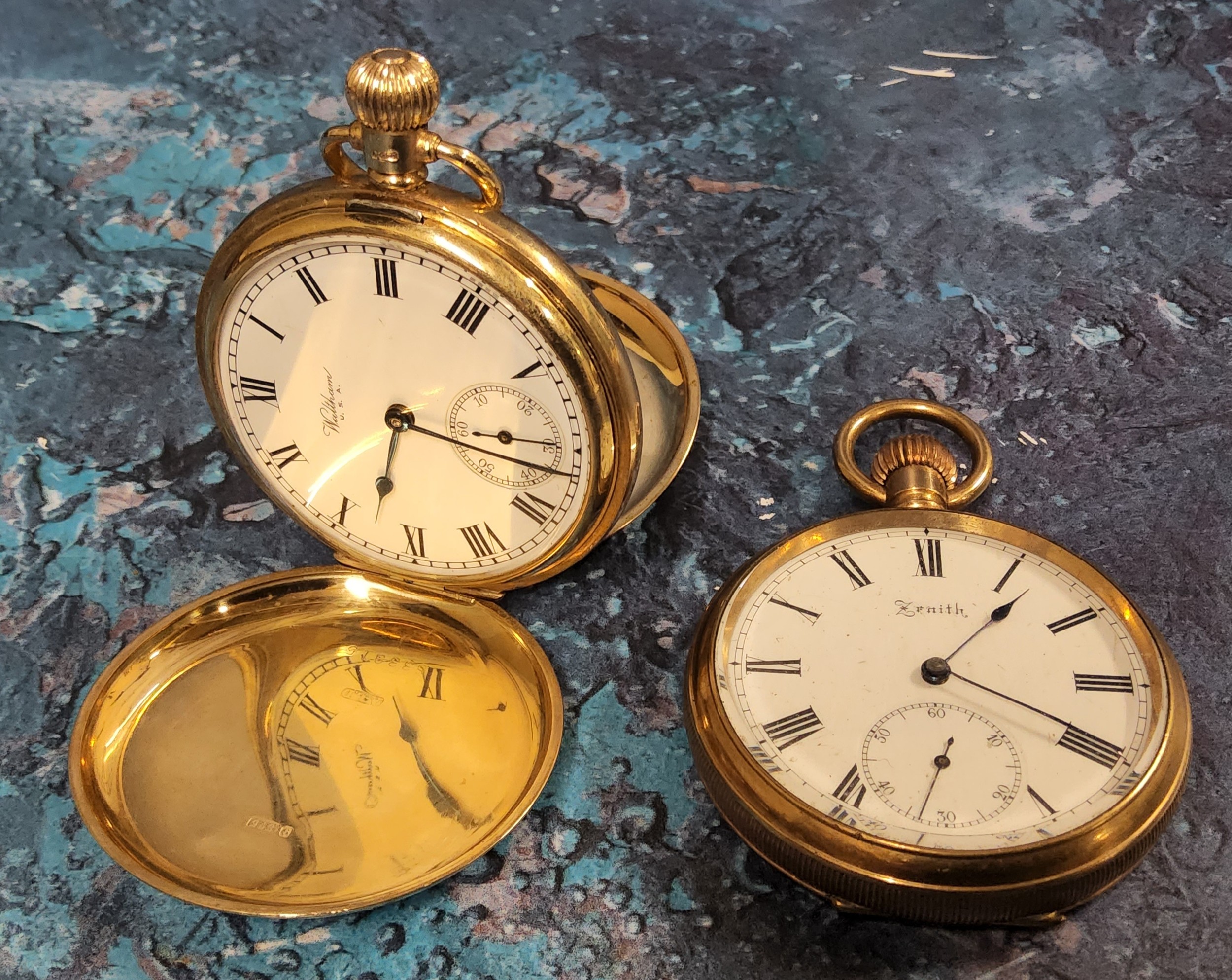 A 9ct gold Waltham full hunter pocket watch signed movement AWW Co. Waltham U.S.A Traveler mach