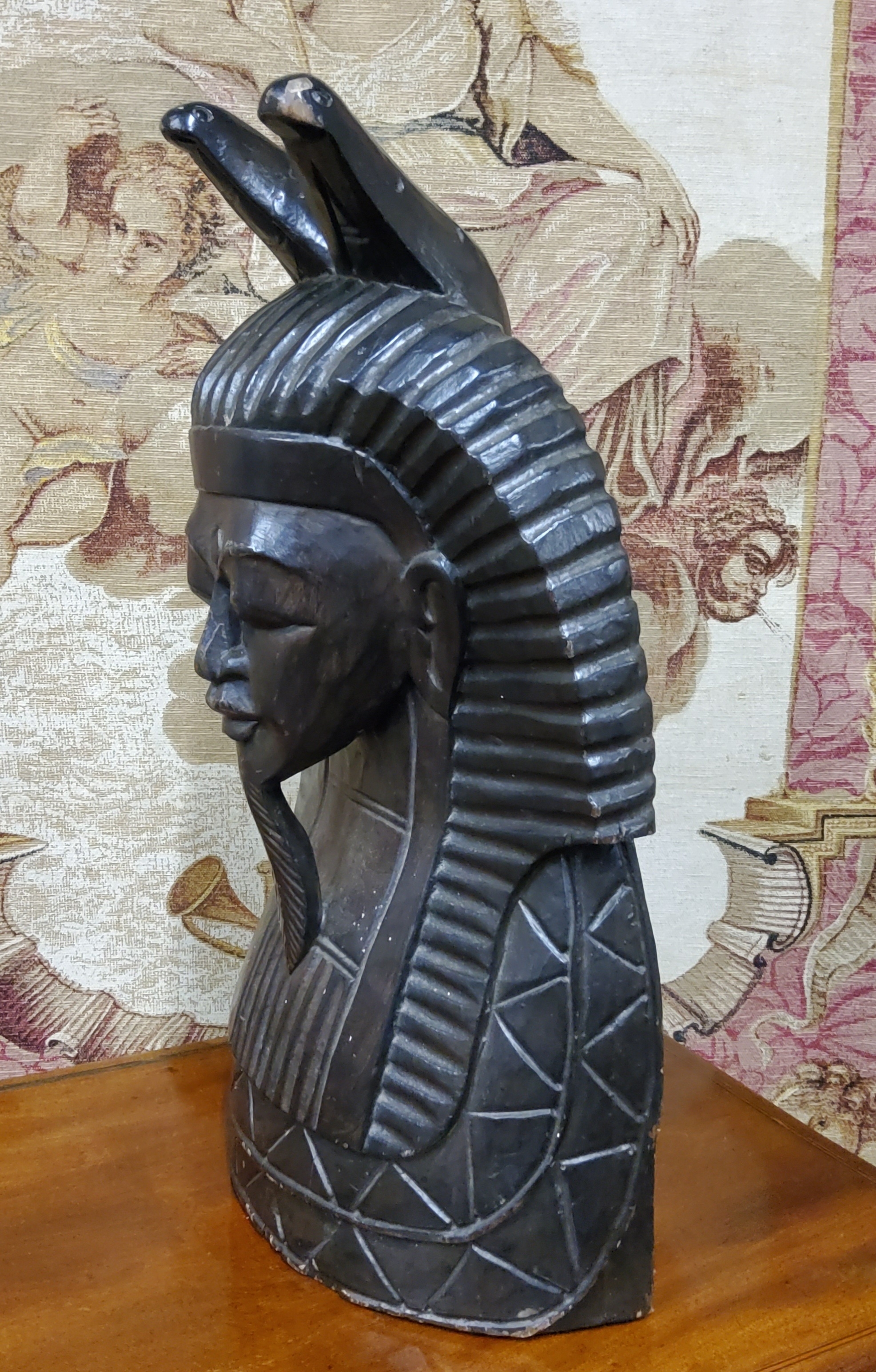 A large ebonised softwood bust of Tutankhamen, 54cm high - Image 5 of 5