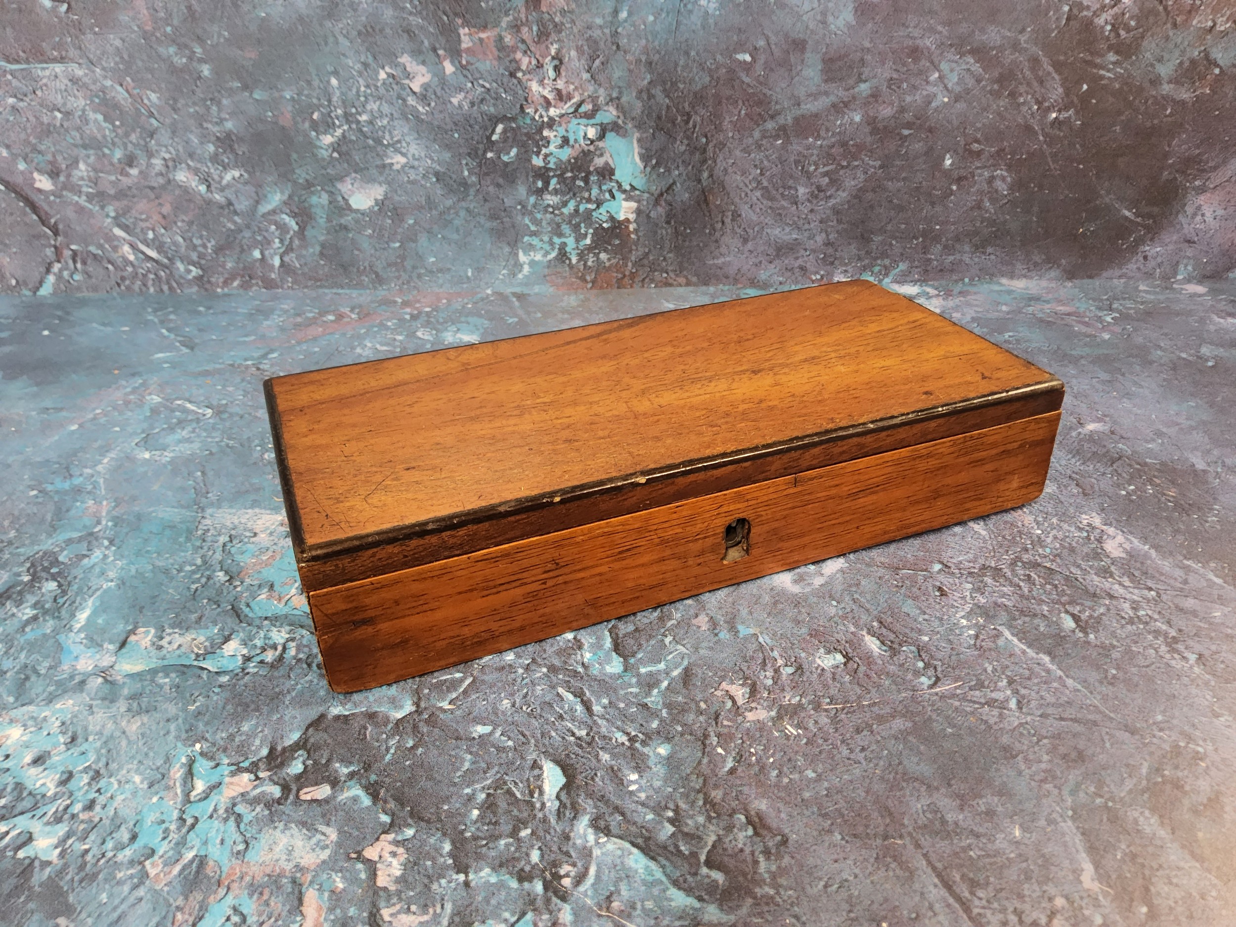 A 19th century mahogany artist box, by Winsor & Newton, 38 Rathbone Place, London, 4cm high, 19. - Image 2 of 2