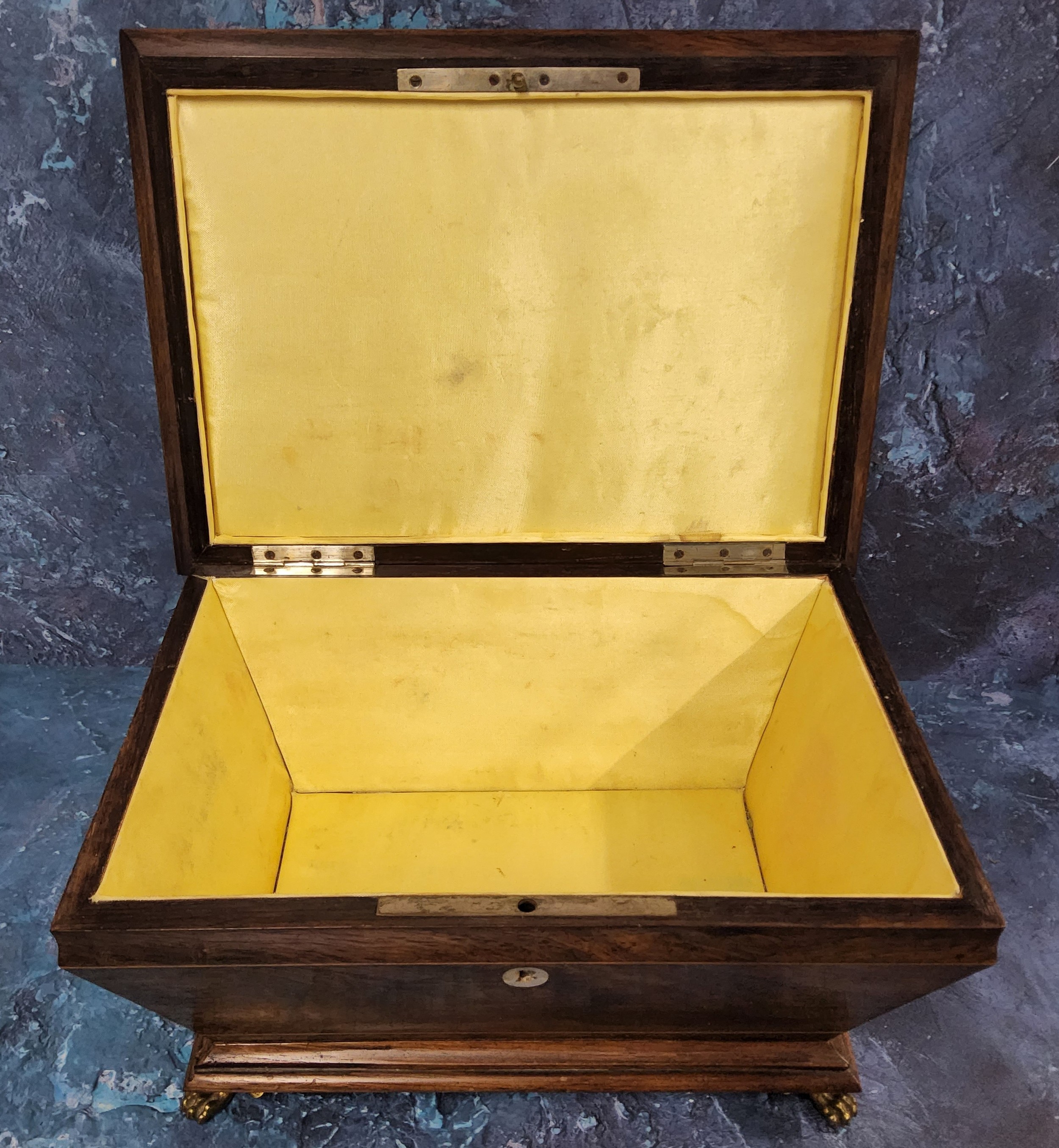 A 19th century sarcophagus mahogany and marquetry sewing box, inlaid with stylised flowers to centre - Image 7 of 9