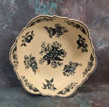 A Worcester Pine Cone pattern junket dish or salad bowl,  printed in underglaze blue with peony