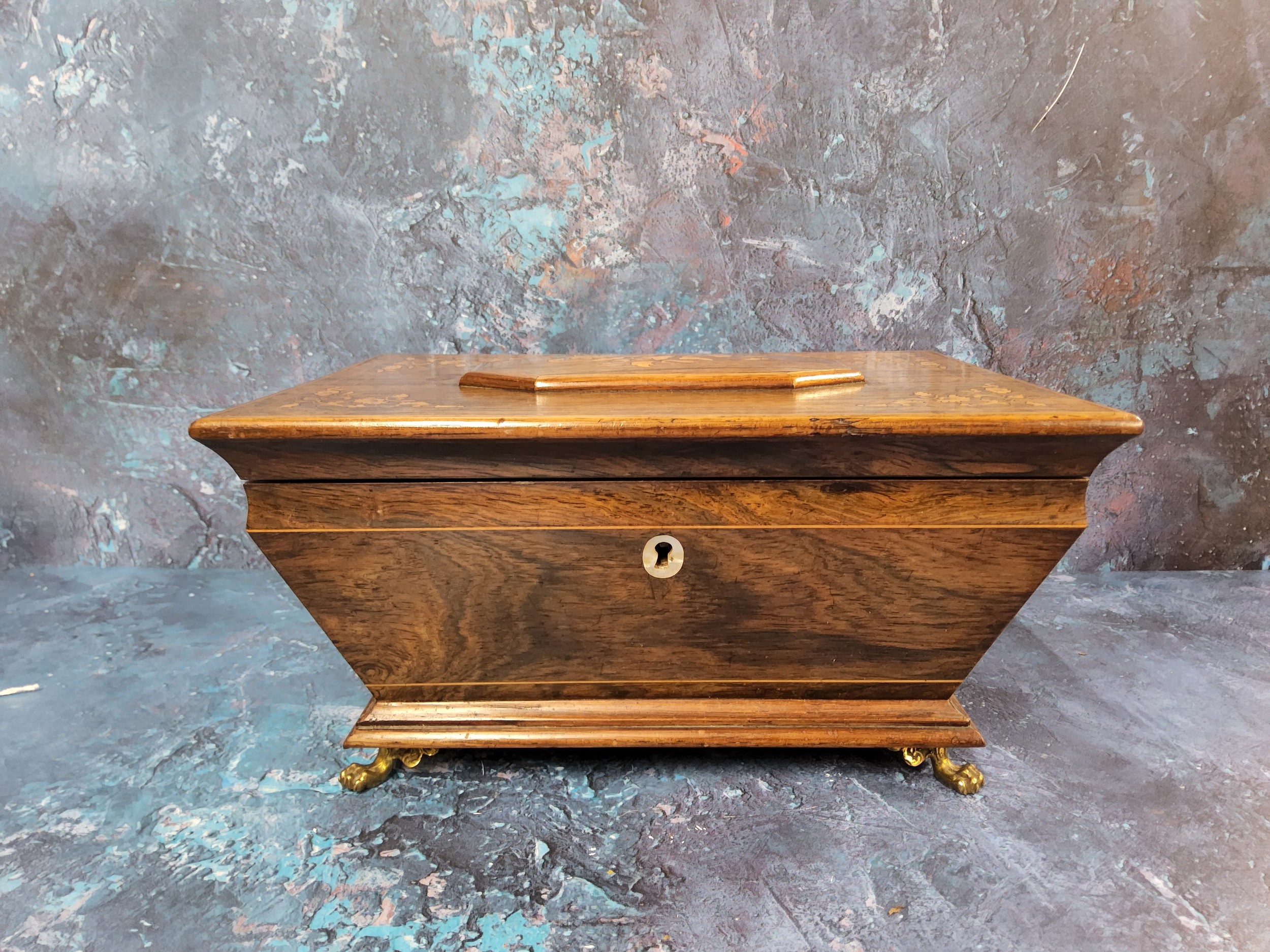 A 19th century sarcophagus mahogany and marquetry sewing box, inlaid with stylised flowers to centre - Image 2 of 9