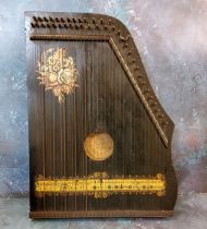 A Deutsch Amerikanische Guitarr Zither, 48cm high