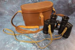 Militaria - a pair of WWII Kershaw No.2 MK.2 x6 binoculars, dated 1943, broad arrow mark, leather