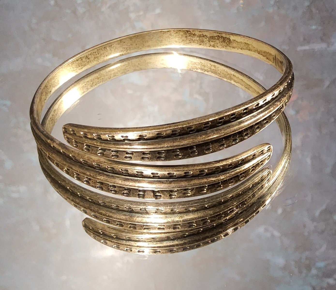 A David-Andersen silver 'Saga' bangle a copy of a Viking design c.1965, stamped D-A, scales