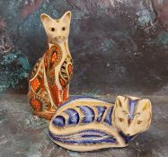 A Royal Crown Derby paperweight, Siamese Cat, gold stopper;  another, Artic Fox, no stopper (2)