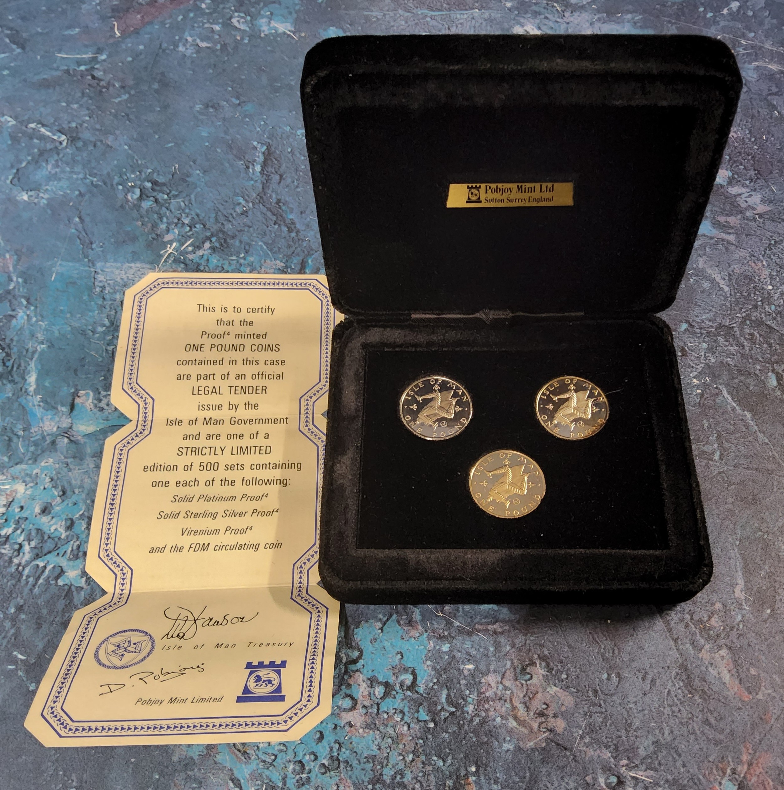 An Elizabeth II Proof Platinum Isle of Man One Pound Three Coin set dated 1978, comprising Platinum,