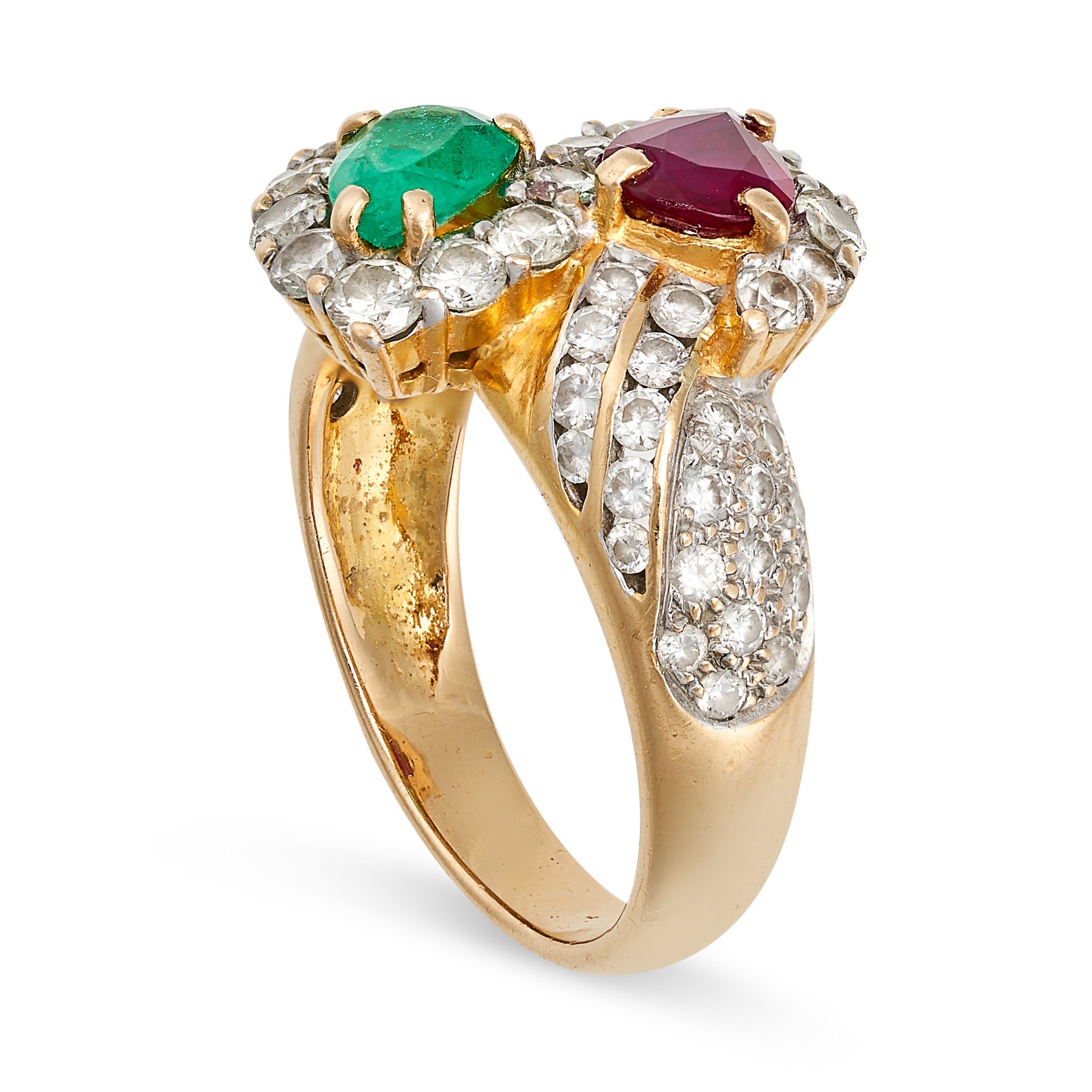 A VINTAGE RUBY, EMERALD AND DIAMOND TOI ET MOI RING in yellow gold, set with a pear cut ruby of a... - Image 2 of 2