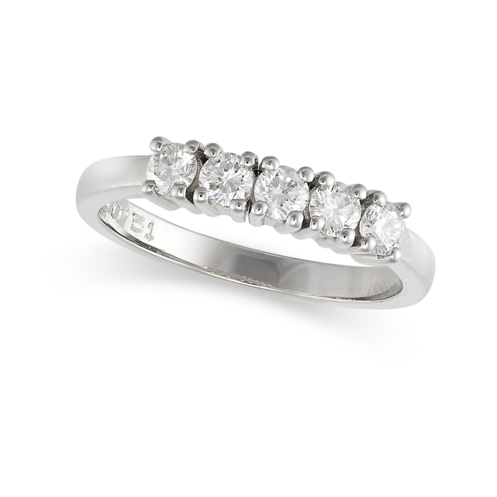 A DIAMOND FIVE STONE RING in platinum, set with five round brilliant cut diamonds, the diamonds a...
