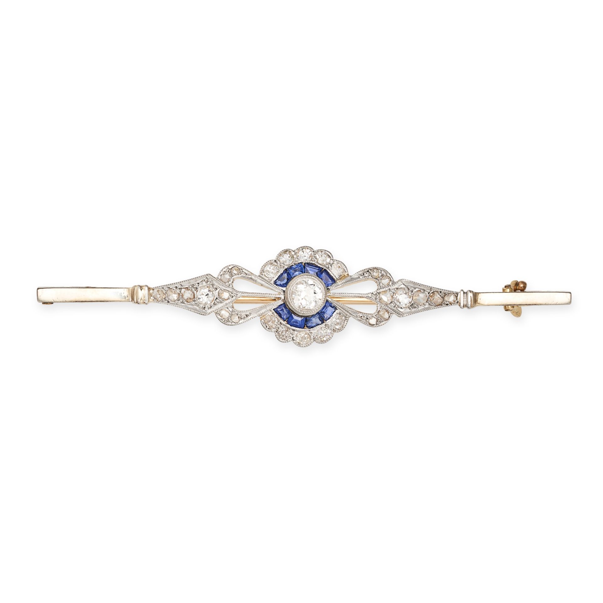 AN ANTIQUE SAPPHIRE AND DIAMOND BAR BROOCH in yellow gold, set with old cut diamonds and step cut...
