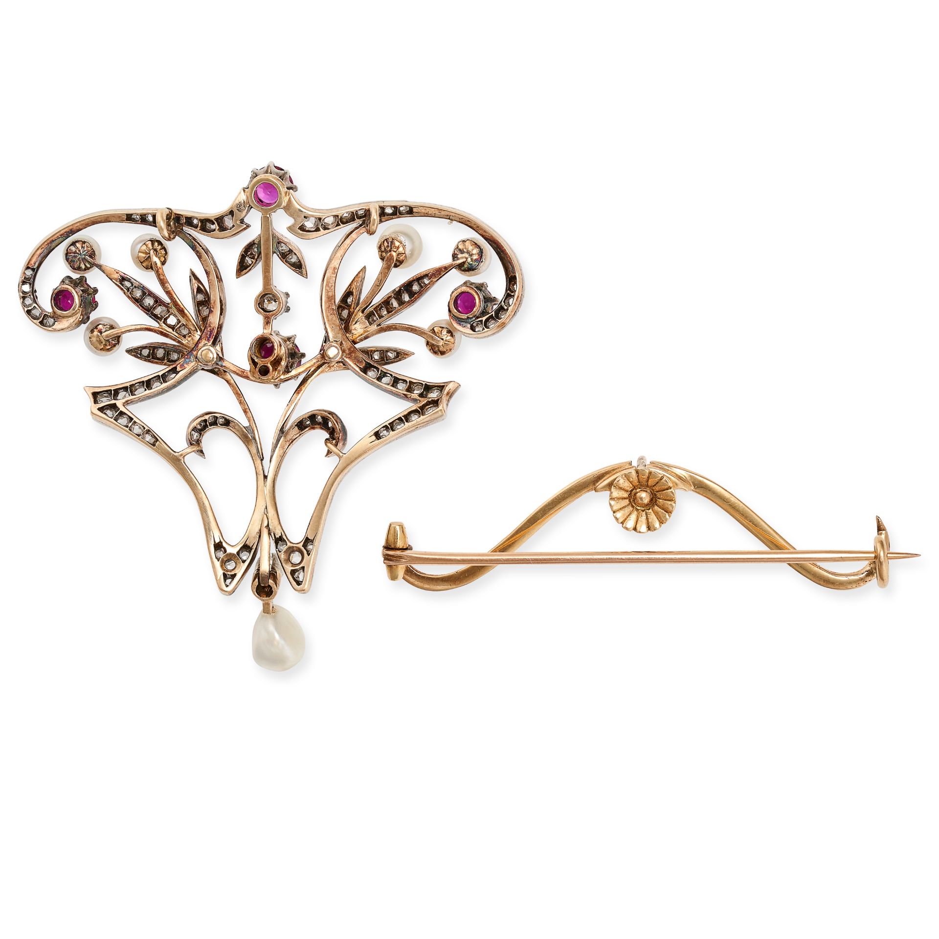 AN ANTIQUE RUBY, DIAMOND AND PEARL BROOCH / PENDANT in yellow gold, the scrolling pendant set wit... - Image 2 of 2