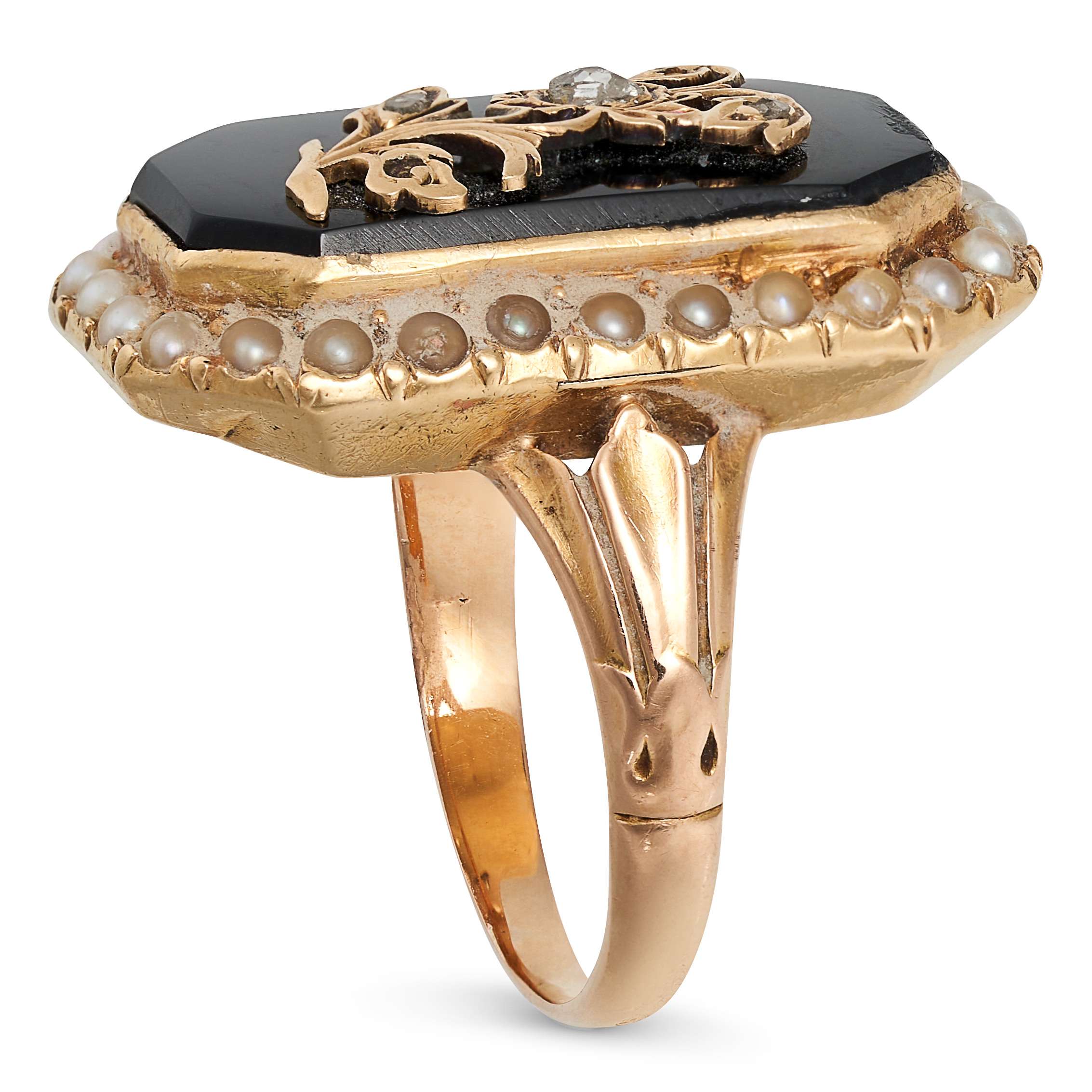 AN ANTIQUE ONYX AND PEARL RING in yellow gold, set with an octagonal piece of onyx with an applie... - Image 2 of 2