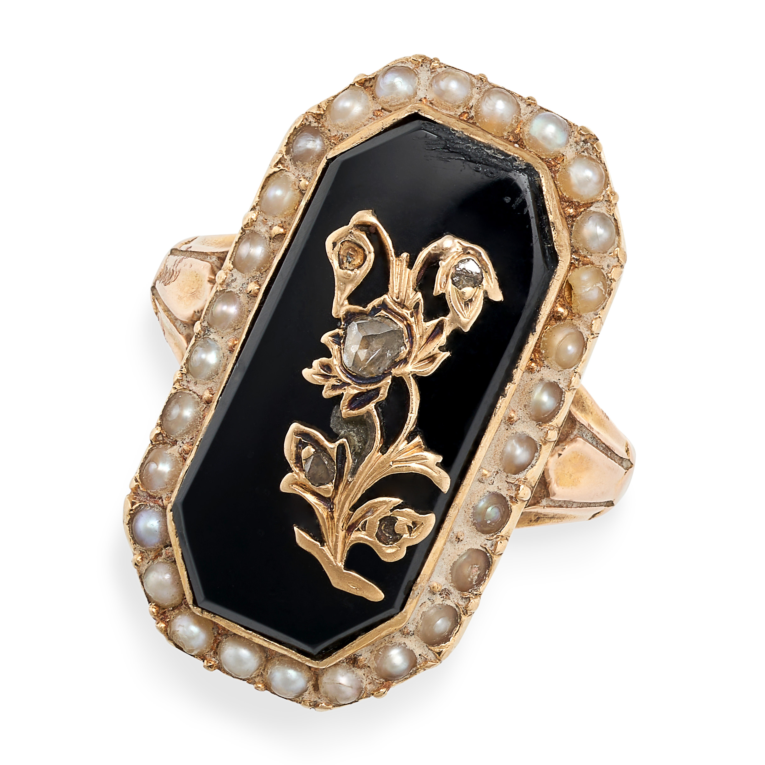 AN ANTIQUE ONYX AND PEARL RING in yellow gold, set with an octagonal piece of onyx with an applie...