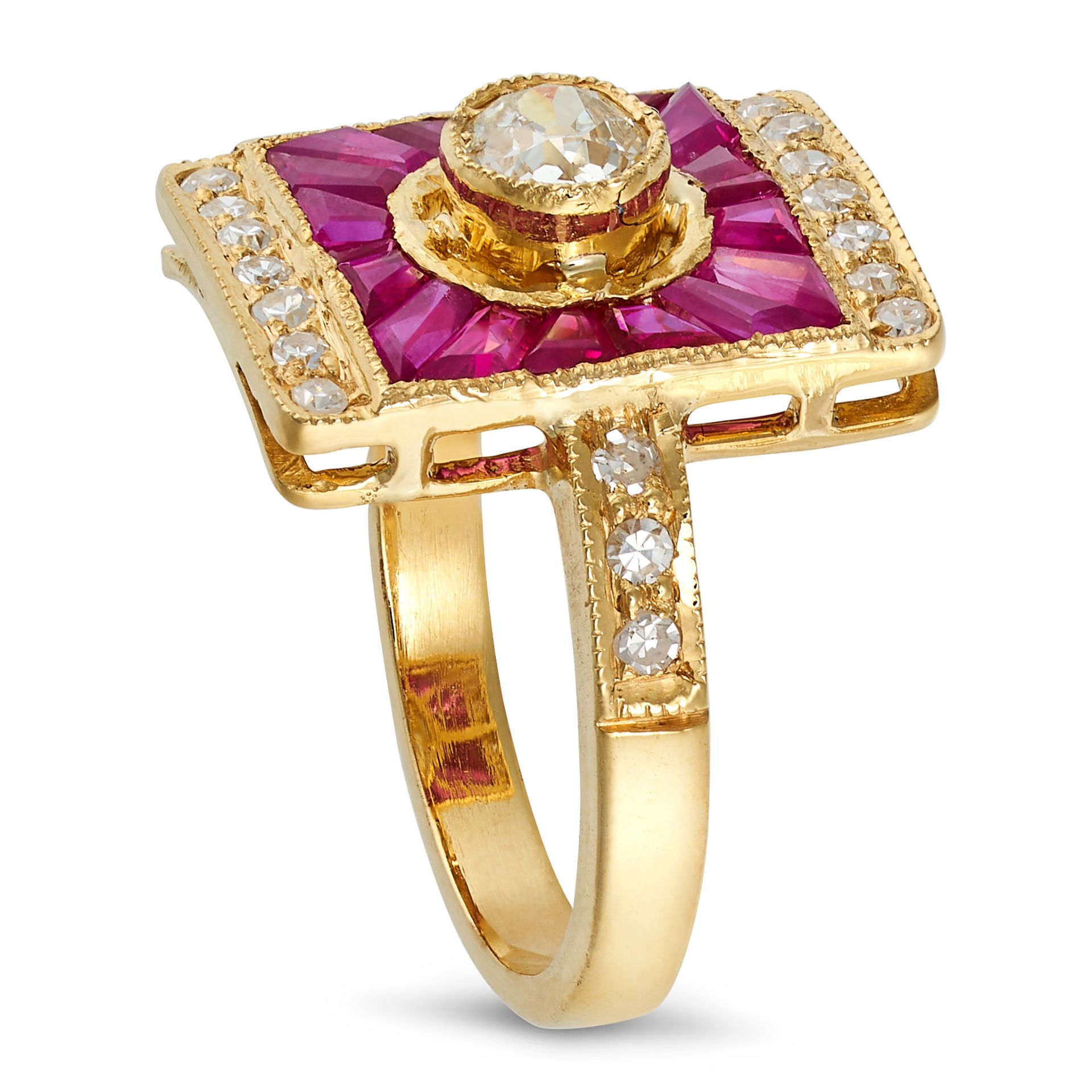 A RUBY AND DIAMOND DRESS RING in 18ct yellow gold, set with an old European cut diamond in a bord... - Bild 2 aus 2