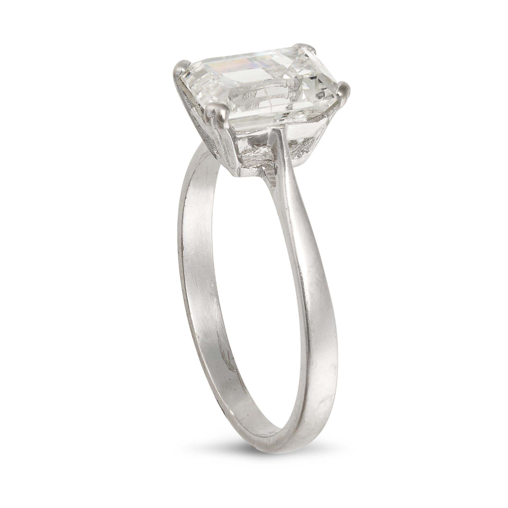 A SOLITAIRE DIAMOND RING in 18ct white gold, set with an emerald cut diamond of 2.07 carats, no a... - Image 2 of 2