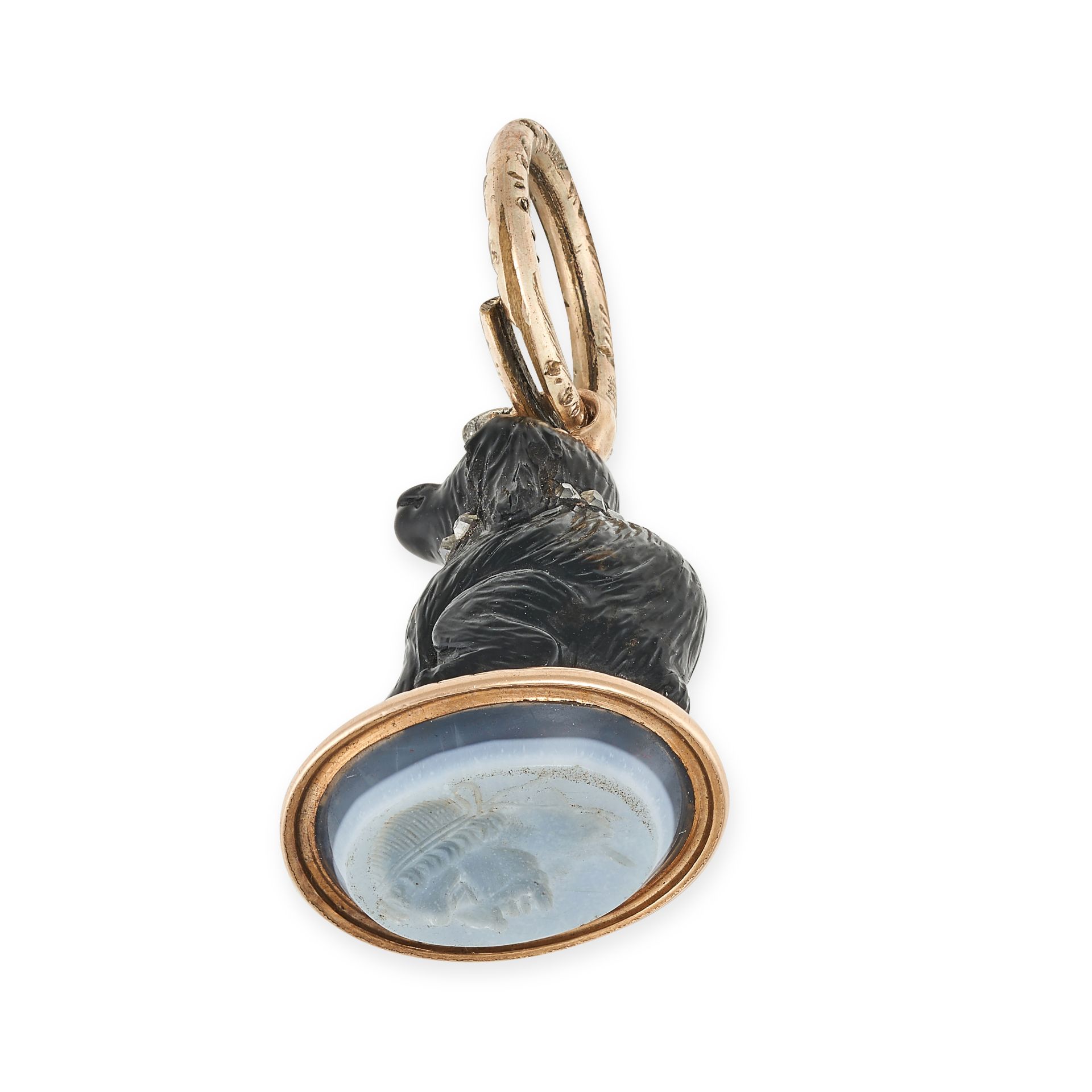 AN ANTIQUE JET, AGATE AND DIAMOND DOG FOB SEAL / PENDANT in yellow gold, comprising jet carved to... - Image 2 of 2