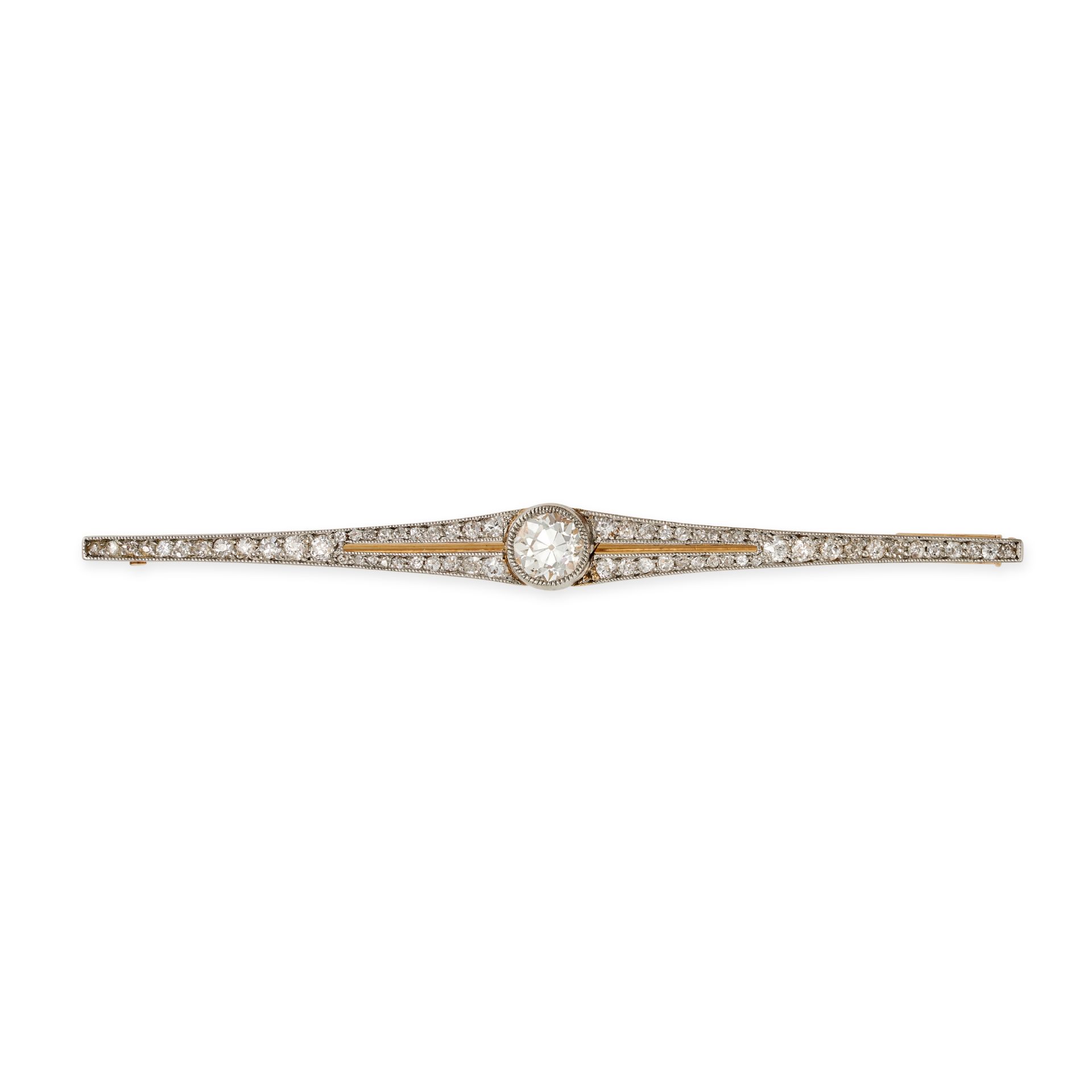 AN ANTIQUE DIAMOND BAR BROOCH in yellow gold and platinum, set to the centre with an old cut diam...