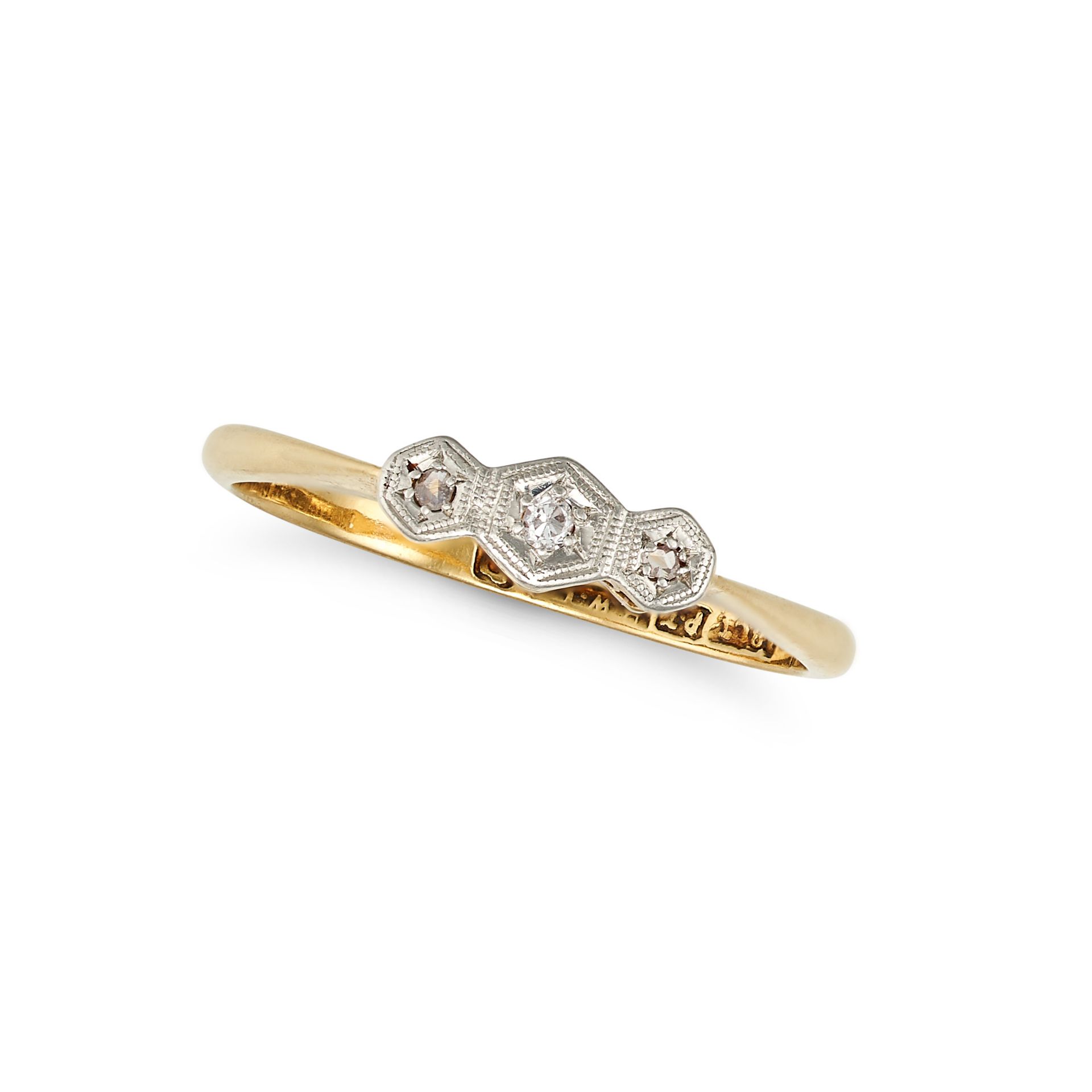 AN ANTIQUE DIAMOND RING in 18ct yellow gold and platinum, set with three single and rose cut diam...